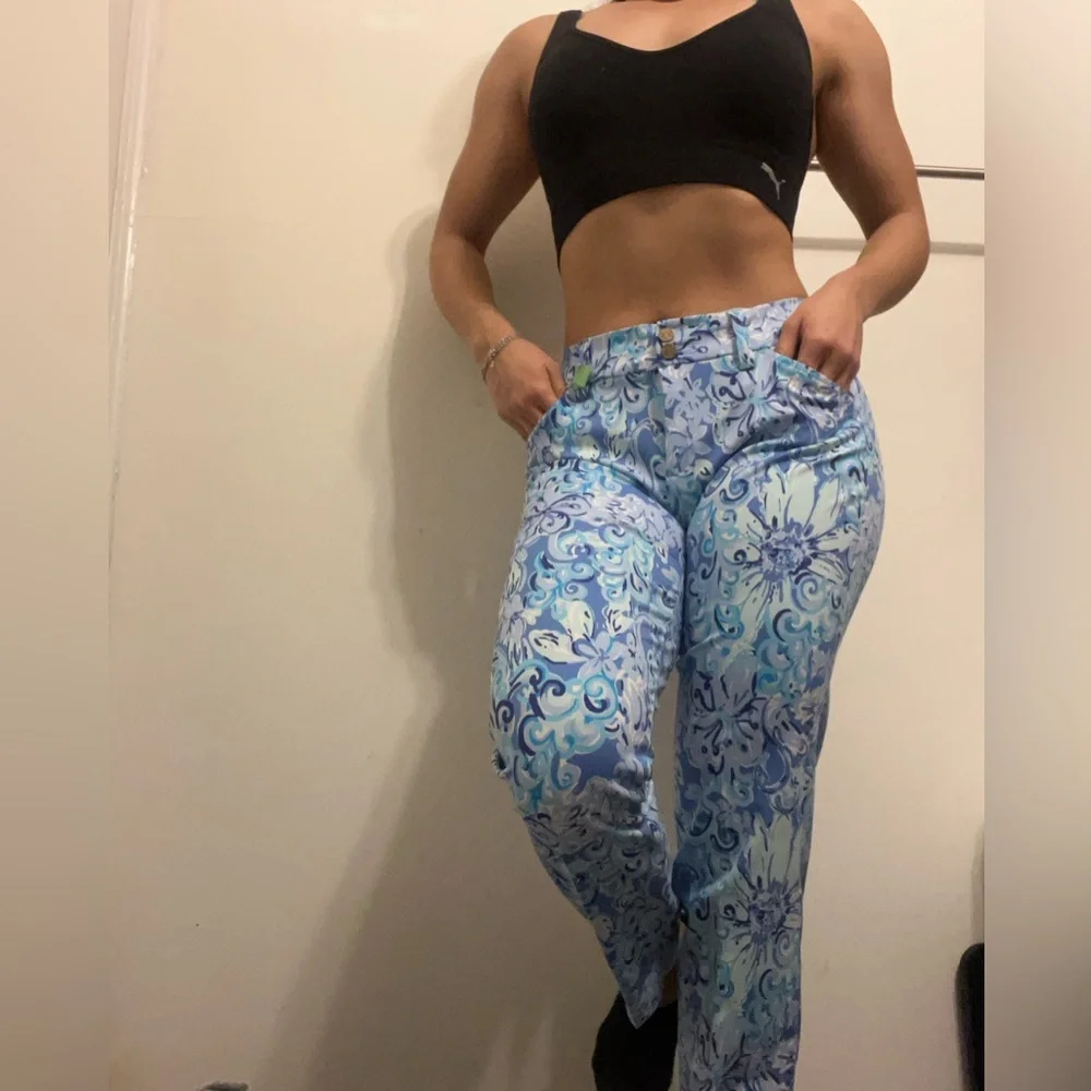 Lilly Pulitzer Luxletic Pants - Picture 2 of 6